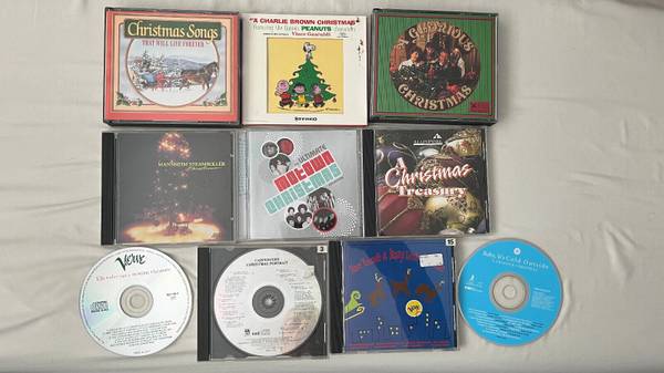 15 MoTown Jazz CHRISTMAS HOLIDAY MUSIC CDs Compact Discs 1