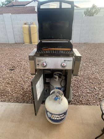 Weber Propane Grill 1