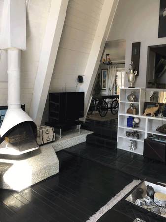 $1,450 / 2br - 1400ft2 - Furnished bedroom in Oakmore house - Bay Views (oakland hills / mills)63938628344322122
