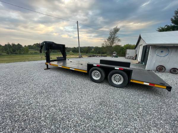 Trailer Gooseneck 20’ x 7’ 1