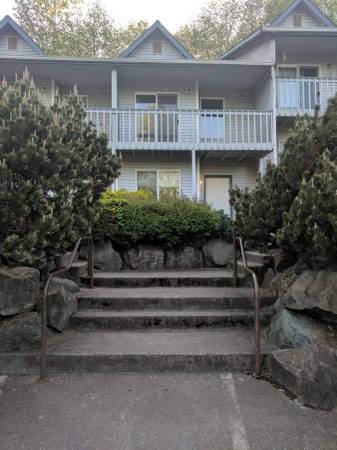 $1,875 / 2br - 950ft2 - 2 Bedroom Townhouse (Downtown Lake Stevens)63891324535169120