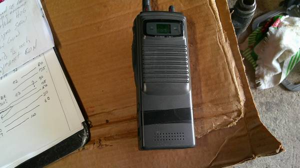 radio shack hand held cb radio 1