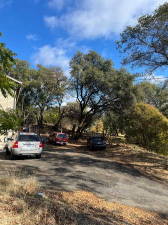 $995 / 3br - 900ft2 - 2 Bedrooms Available AUBURN CA 5 min from 80 & Downtown 2 Acres (Bell x Joeger)63952110959874122