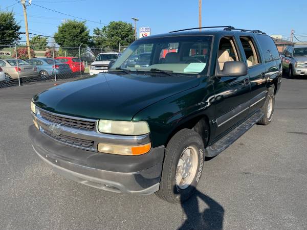 Suburbano Chevy 1500 LS de 2002, 1 dueño, ¡134 mil millas! - $7,950 (Charlotte)63613387623041121