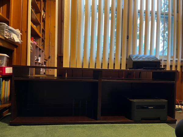 FREE TV stand, good condition 1