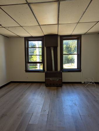 $750 / 1br - 2nd floor in El Cajon Studio  Rent is 750 per month (El Cajon, CA)64037217326722121
