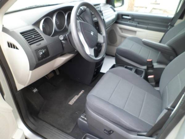 2008 Dodge Grand Caravan SE - $3.995 (Kingsport)63470412678659124