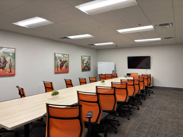 $213 Co-Working Office Spaces-Create, Connect and Grow with REGUS! (Phoenix, Arizona)63755008334849124
