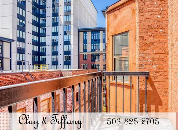 $1,295 / 1br - SPECIAL: 1 FREE MONTH on ALL - Lively Arts District + Secure 1B (Downtown Portland)64039061581697120