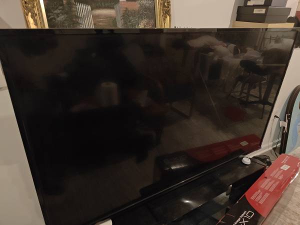 65" Vizio tv 1