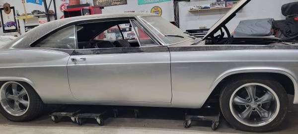 1966 Chevy impala 1