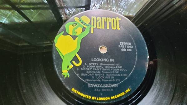 Savoy Brown “Looking In” Vinyl LP – 1970 Parrot PAS 71042 Gatefold