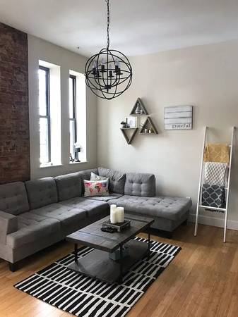 $1,200 / 1br - 875ft2 - High-End, Remodeled Apartment #302 (E. Walnut Hills)63974611649666124