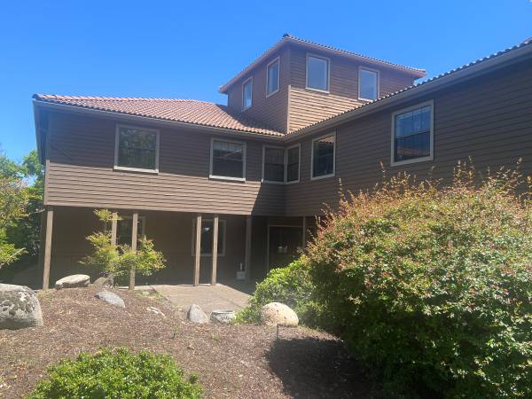 Professional Office in Central Ashland Location | Available Now 1