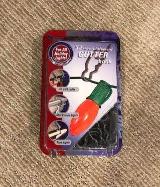 Christmas Outdoor Lights Gutter Hooks 1