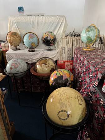 Map globes 1