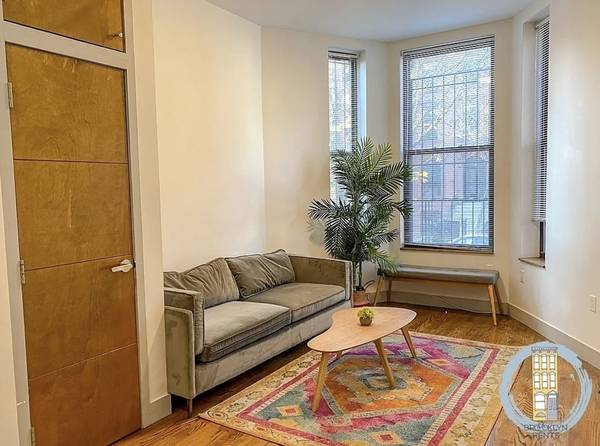$3,990 / 2br - ‼️NO FEE ! True 2BR ! King size BR ! AC ! Laundry !63788856535425122