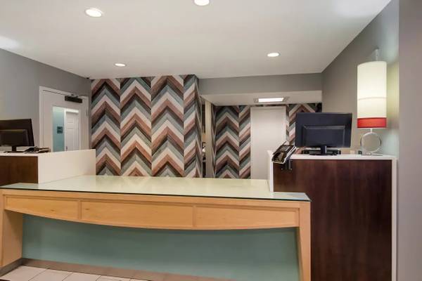 $300 / 1br - Microwave, Toaster, 1B/1B (360 S 108th Ave, Omaha, NE)63681642489219124