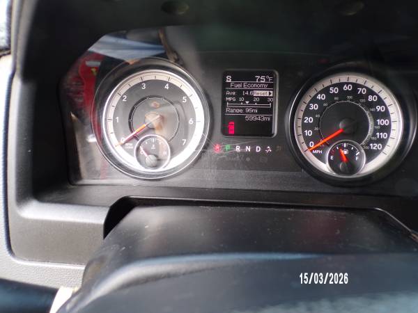 2016 RAM Quadcab 1500 - Photo 5