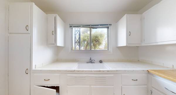 $4,865 / 3br - 1241ft2 - 132 Juan Bautista@Joseph/2ba/Lg. Parkmerced Townhouse/Courtyard View (ingleside / SFSU / CCSF)64011484432130124