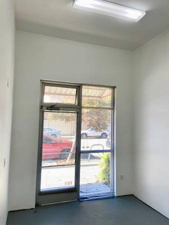 $720 PRIVATE SPACE TO GROW YOUR IDEAS! GROUND FLOOR W/GREAT LIGHTING! (berkeley)63797037177345123