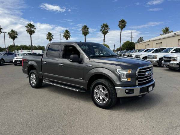 2017 Ford F150 XLT FX4 - Photo 12