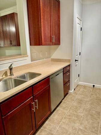 $1,700 / 1br - 709ft2 - 1 bedroom 1 bath @ Regatta for rent NOW! (Regatta (James Island))64016108251394124