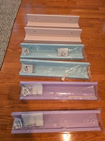 Floating Ledge - Pottery Barn Kids 1