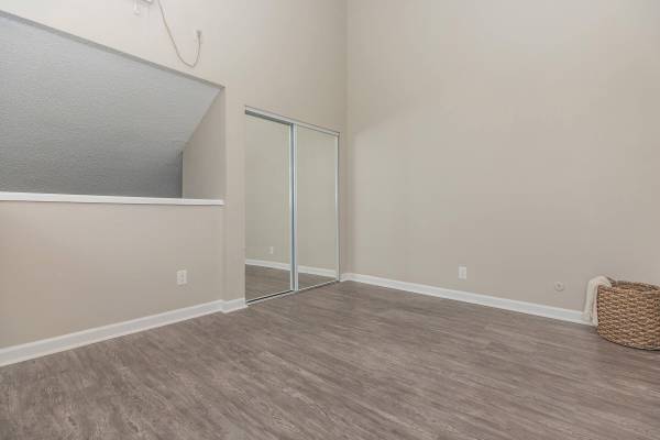$2,460 / 1br - 670ft2 - Listo para cable, 1/BD 1/BA, Ubicado en Pleasant Hill (concord / pleasant hill / martinez)63880017659777124