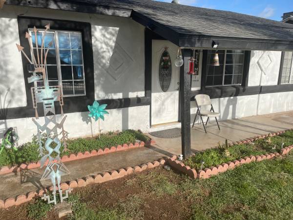 $650 / 5br - Habitación compartida $650 al mes o $165 semanales63966953275778120
