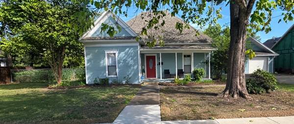 Charming Home Within Walking Distance of Historic Downtown McKinney! 1