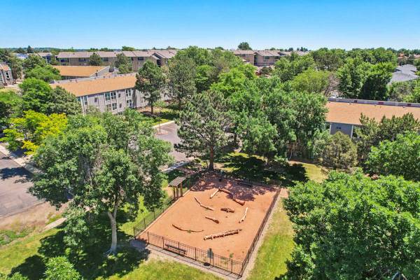 $1,195 / 2br - 750ft2 - Flex Rent, Children’s Playground, Dog Parks (360 N Murray Blvd, Colorado Springs, CO)63687101394307120