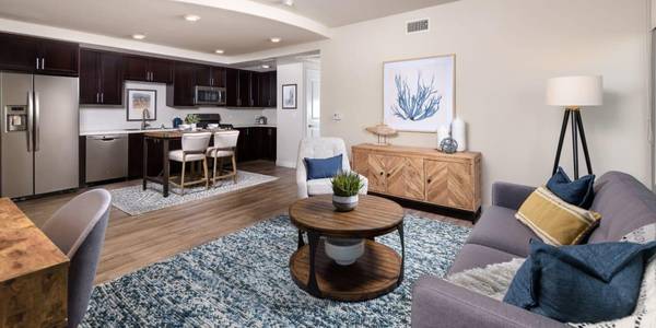 $3,195 / 1br - 785ft2 - Stunning harbor & sunset views, Soaking tub & separate shower (Ventura)63800280420483122