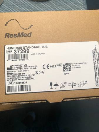 c-pap water tanks for ResMed s-10 machine 1