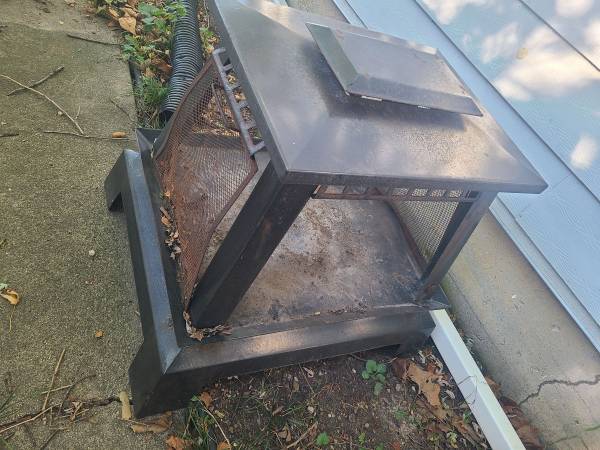 Outdoor fire pit 1