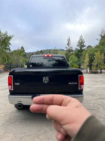 🚘 2018 RAM 1500 Laramie EcoDiesel – $26,000 - $26,000 (Half moon bay)63654696342017123
