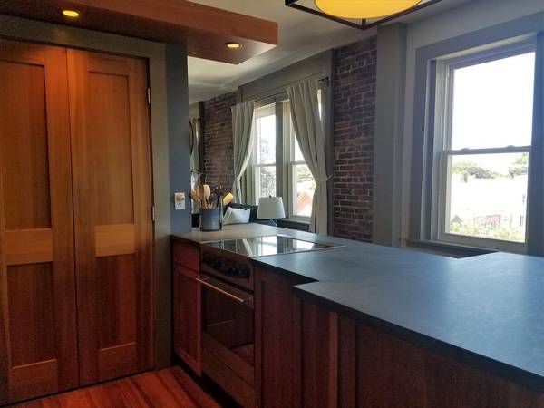 $1,100 / 1br - 945ft2 - and here we go (Salem)63699215707521122
