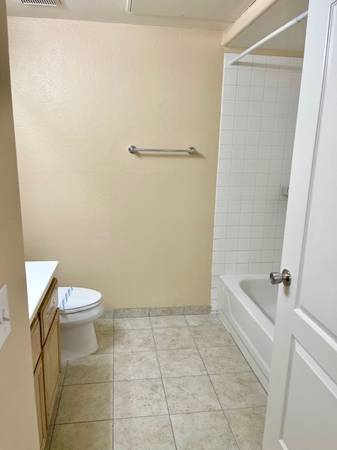 $257,500 / 2br - Garaje con entrada directa    Un nivel (Las Vegas)63859499641859124