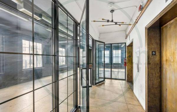 $7,838 / 2850ft2 - Sleek Full Floor Loft Creative Office Retail Space Near Times Square (Midtown West)63854289188227123