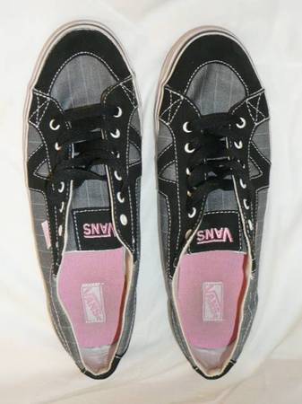 Womens Vans Shoes - $10 (Mill Creek/ Bothell)63470647760899120