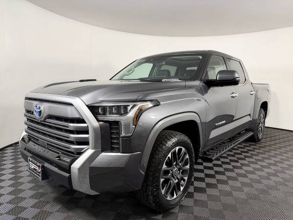 2024 Toyota Tundra 4WD Limited - Photo 2