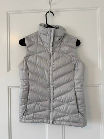 Silver Northface vest, small 1