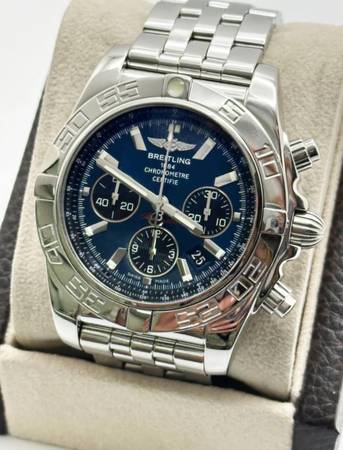 Men’s Swiss Watch 1