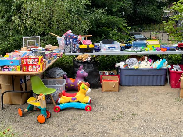 Yard sale photo