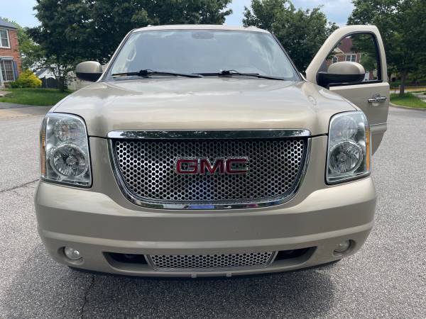 2008 GMC Hukon XL - $6,500 (Greenbelt)63616473764609121