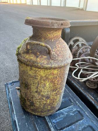 Milk can 1