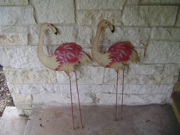 Vintage Metal Pink Flamingo Yard Signs 1