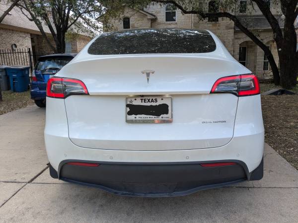 2022 Tesla Model Y Long Range 7 Seat Tow Package - $29,000 (Milwood/Domain)63439771187971124