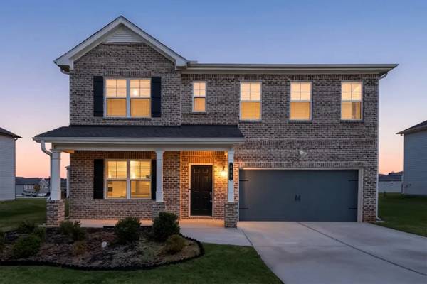 Spacious 5 Bed/2.5 Bath Single Family Home in Hampton, GA - $1980/mo 1