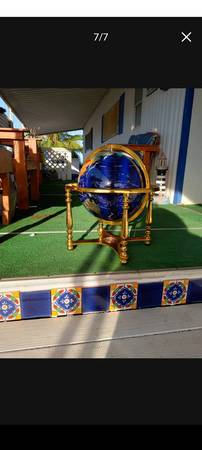 Semiprecious stone world Globe 1